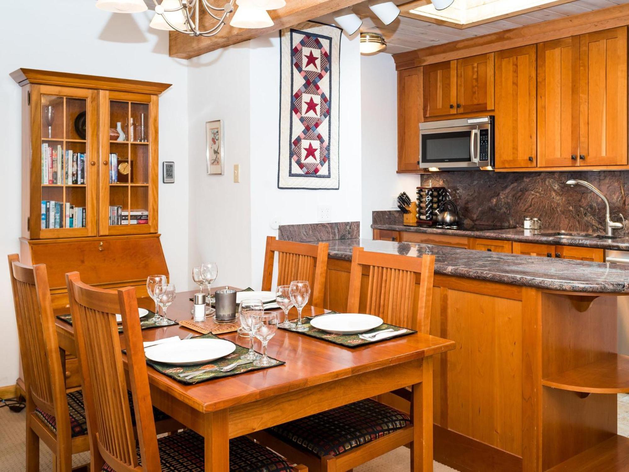 Lift One Condominiums - One, Two, Three Bedroom Units Adjacent To Downtown Aspen Exterior foto
